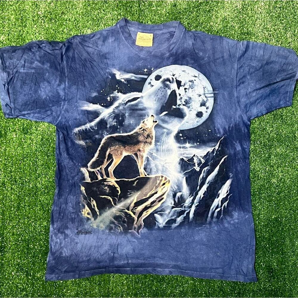 2002 The mountain Wolf T-shirt